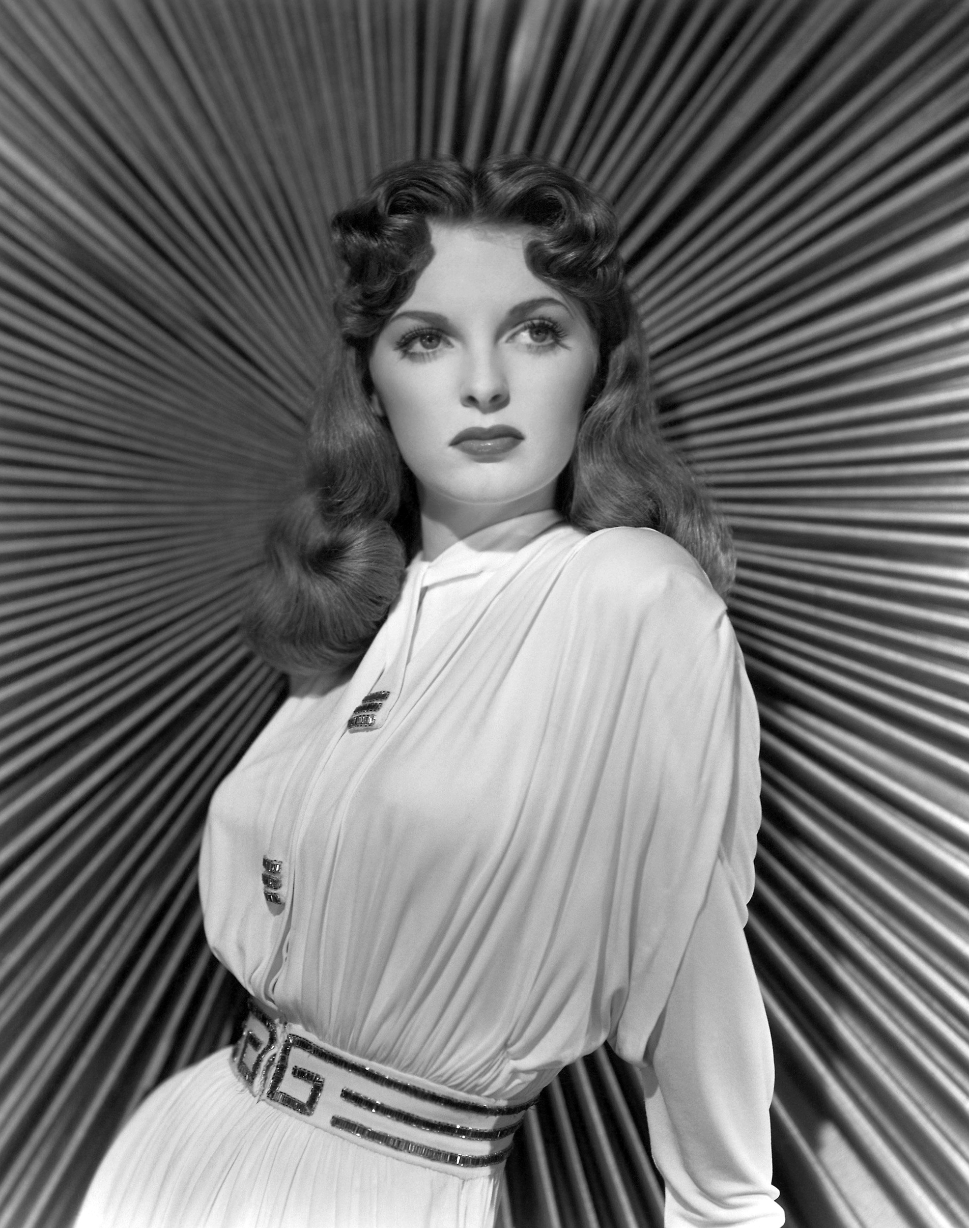 Julie London - Sultry Vocal Jazz Singer & Seductive Actress uDiscover